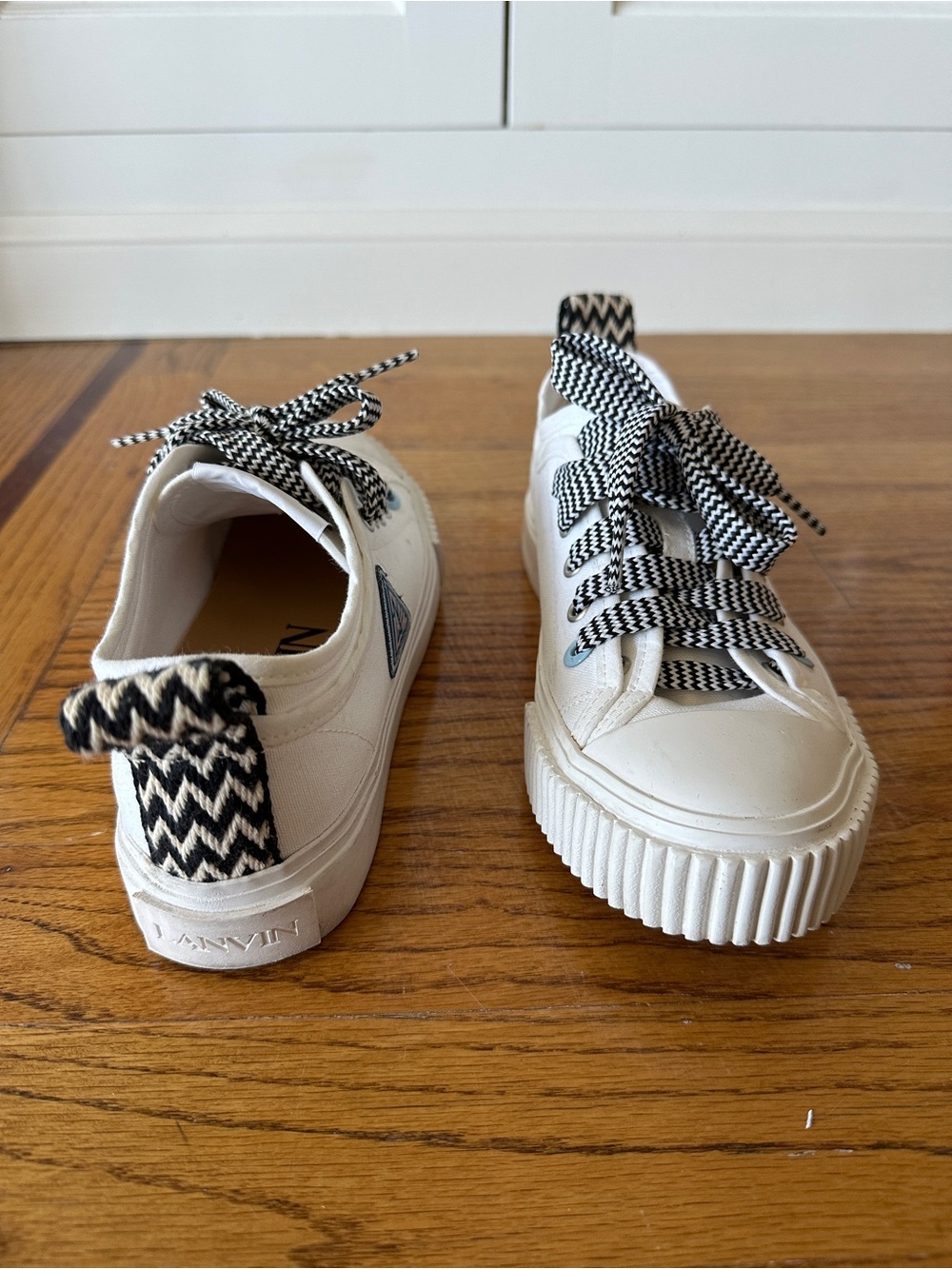 Lanvin White Canvas Low-Top Sneakers with Black & White Ribbon Laces size EU 36 - Picture 6 of 7